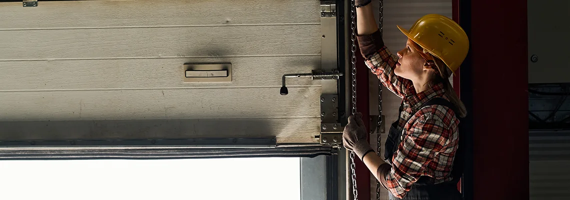 Commercial Garage Door Installation Expert in Winnipeg, Manitoba
