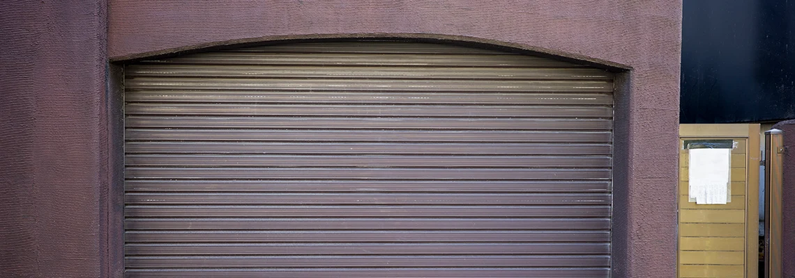 Fallen Garage Door Worn Rollers Replacement in Winnipeg, Manitoba